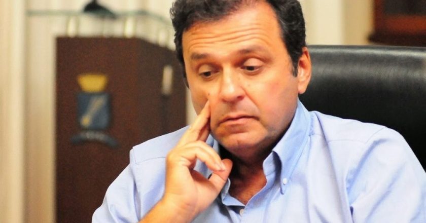 Prefeito de Natal Carlos Eduardo Alves ainda não decidiu se será candidato ao Governo